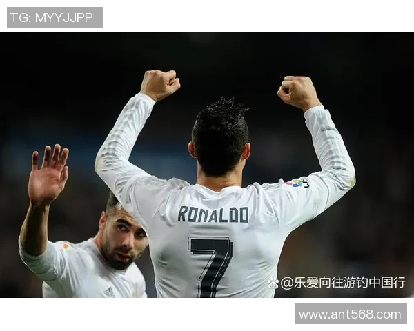 足球巨星泪洒赛场背后的辛酸与坚持瞬间揭示心路历程